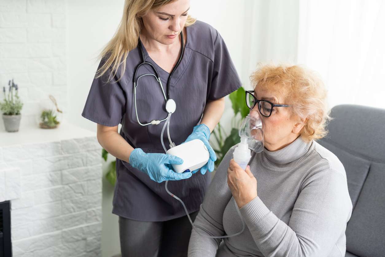 Patient in hospital at home program receives oxygen